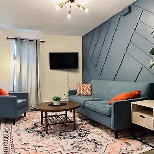 new-cozy-stylish-2-bdrm-close-to-downtown-unit-3.halifax-hotels.org/