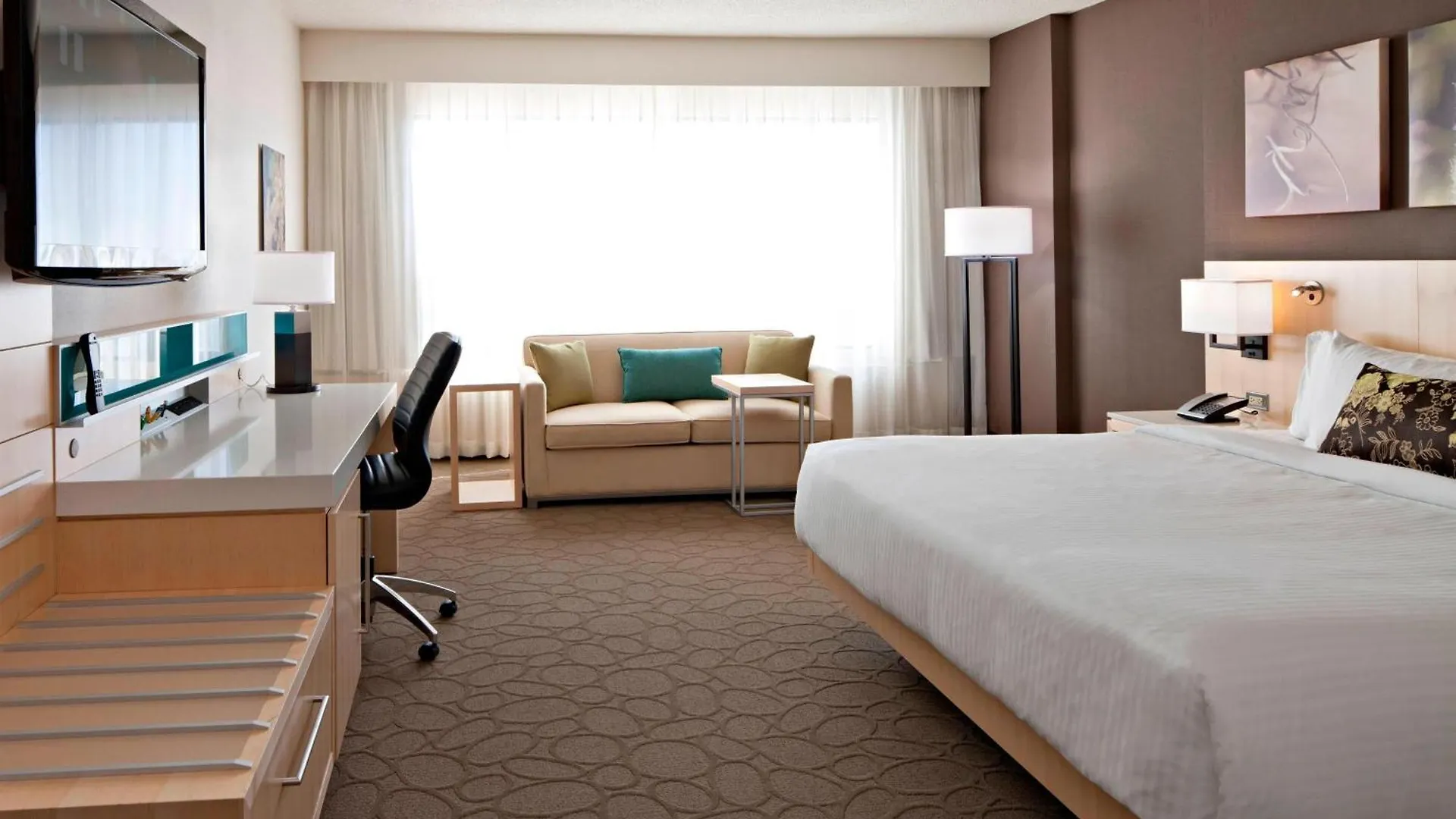 Delta Hotels By Marriott Edmonton South Conference Centre 4*,  Canada