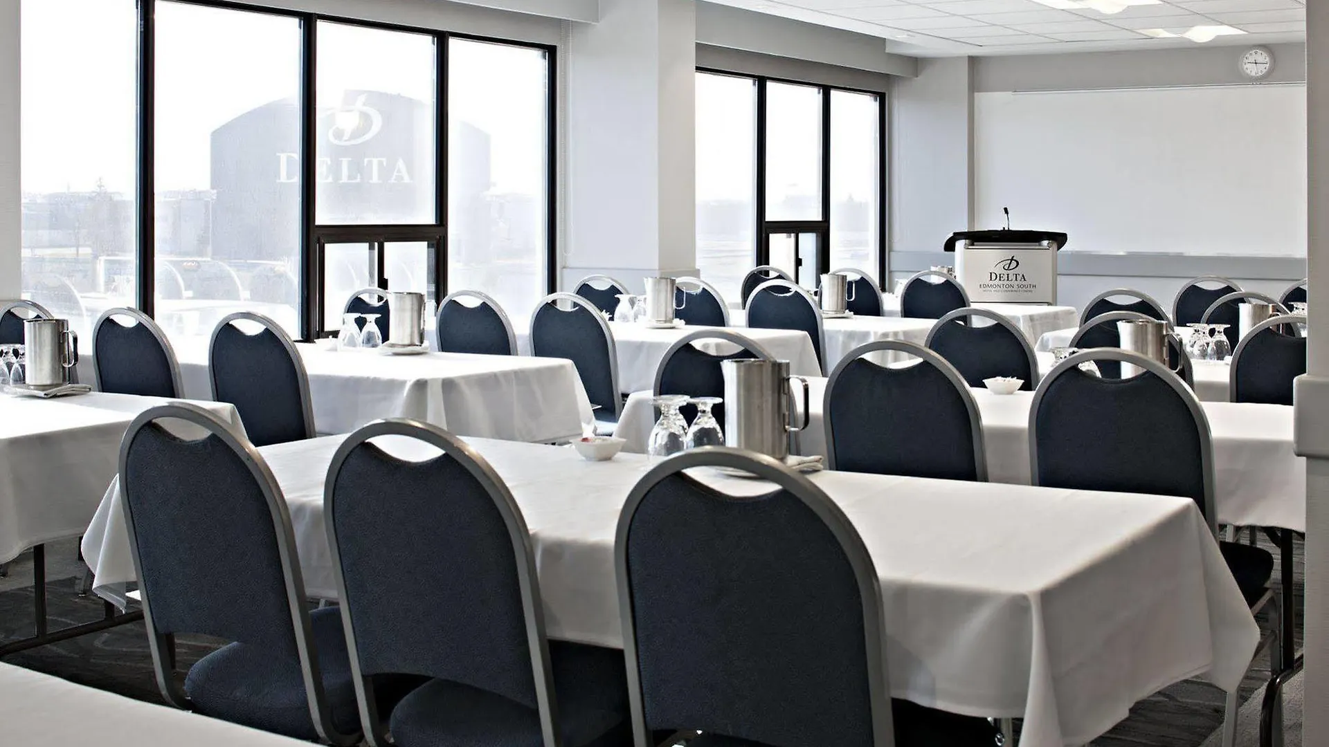 Delta Hotels By Marriott Edmonton South Conference Centre 4*,  Canada