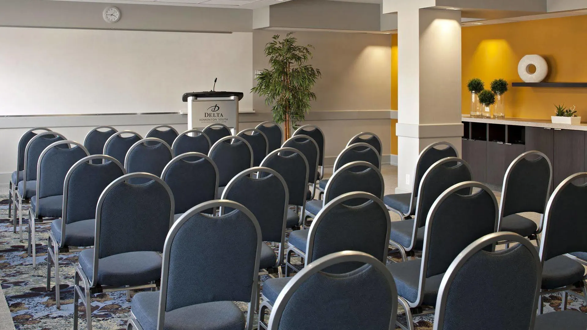 ****  Delta Hotels By Marriott Edmonton South Conference Centre Canada